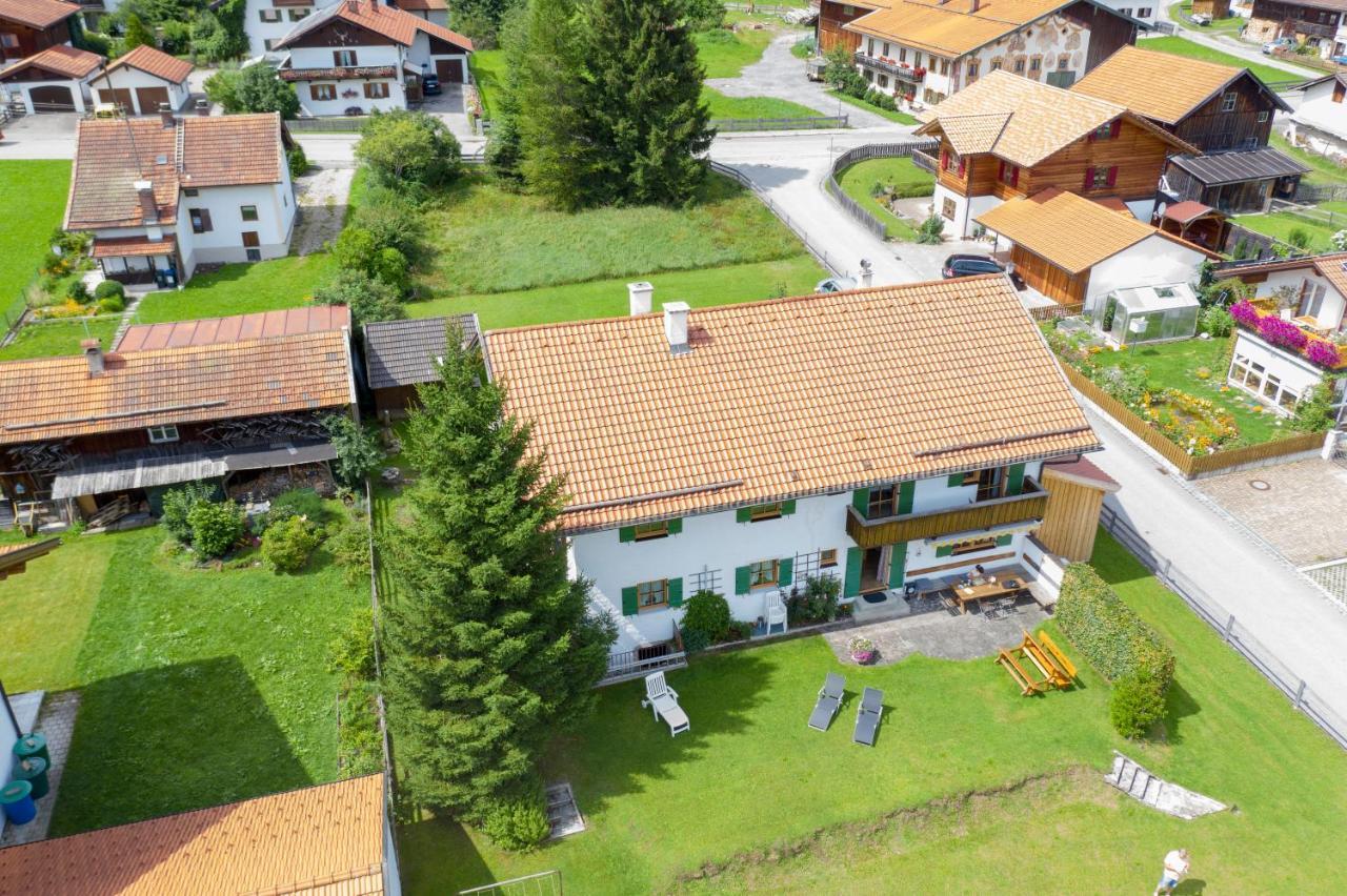 Gaestehaus Attenhauser Унтерамергау Екстериор снимка